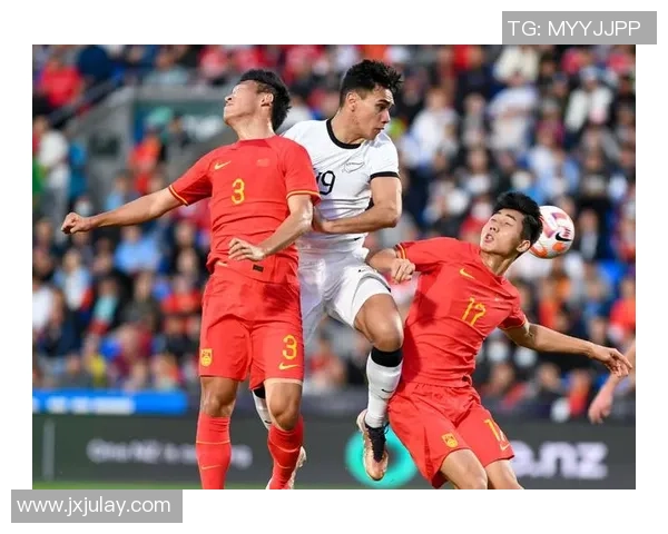 赛后复盘:深圳足球队与上海足球队的团队协作分析与精彩瞬间回顾