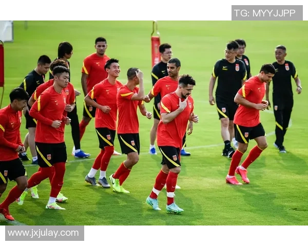 上海足球队的转型之路:从传统强队到现代化精英团队的蜕变与挑战