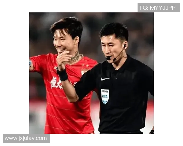 中国足球明星与娱乐明星的跨界合作与影响力探讨